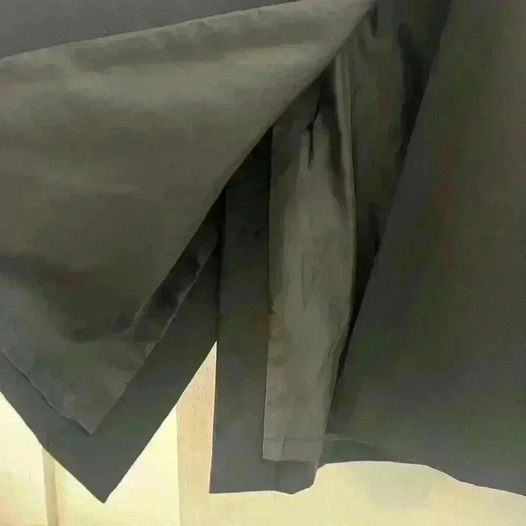 Black lined vest size 55 It fits like a large (G114) - Picture 6 of 8